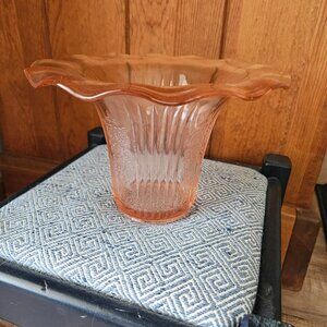 1930s Mayfair Open Rose Pink Depression Glass Tulip Vase